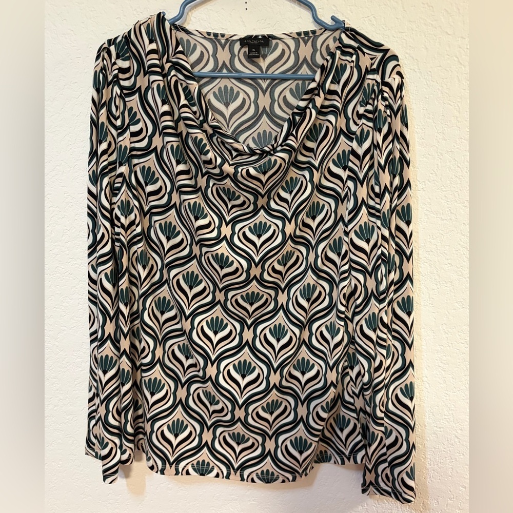 Ann Taylor Factory Black/Green/Cream Patterned Blouse
